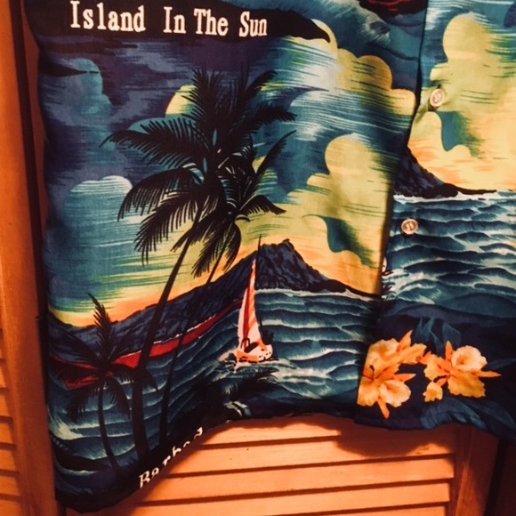 Barbados Colorful Island Shirt - Picture 7 of 8